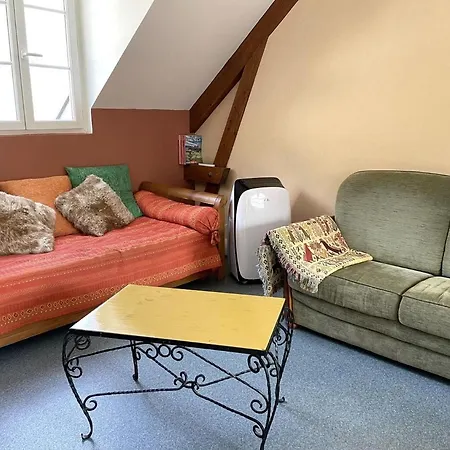 Apartment Traversiere *